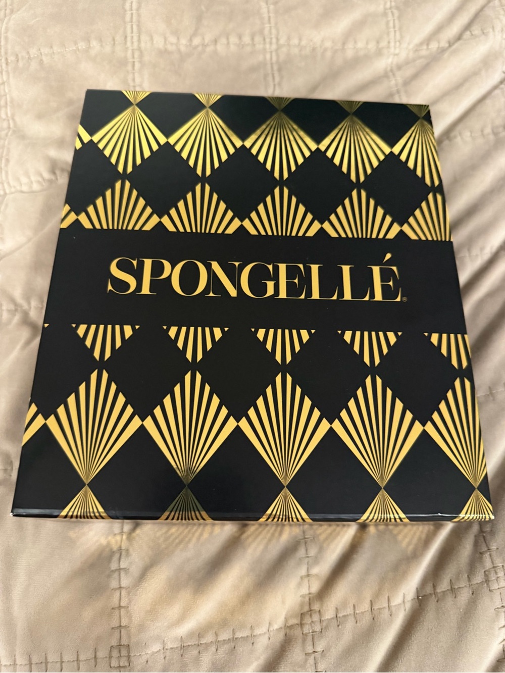 Spongelle All-In-One Body Treatment Set in French Lavender New In Box - Picture 5 of 7